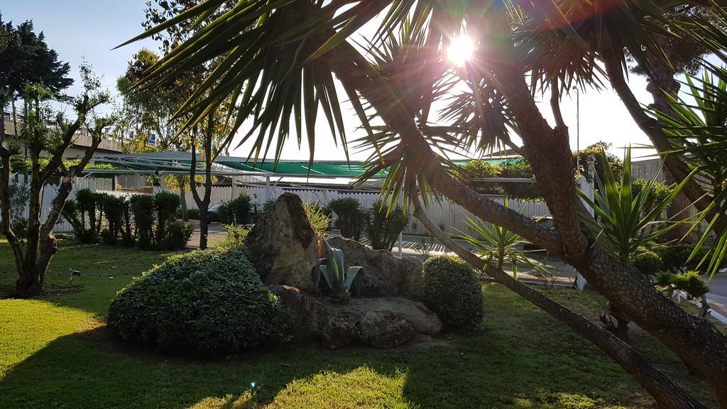 Hotel Mediterraneo Qualiano Eksteriør billede