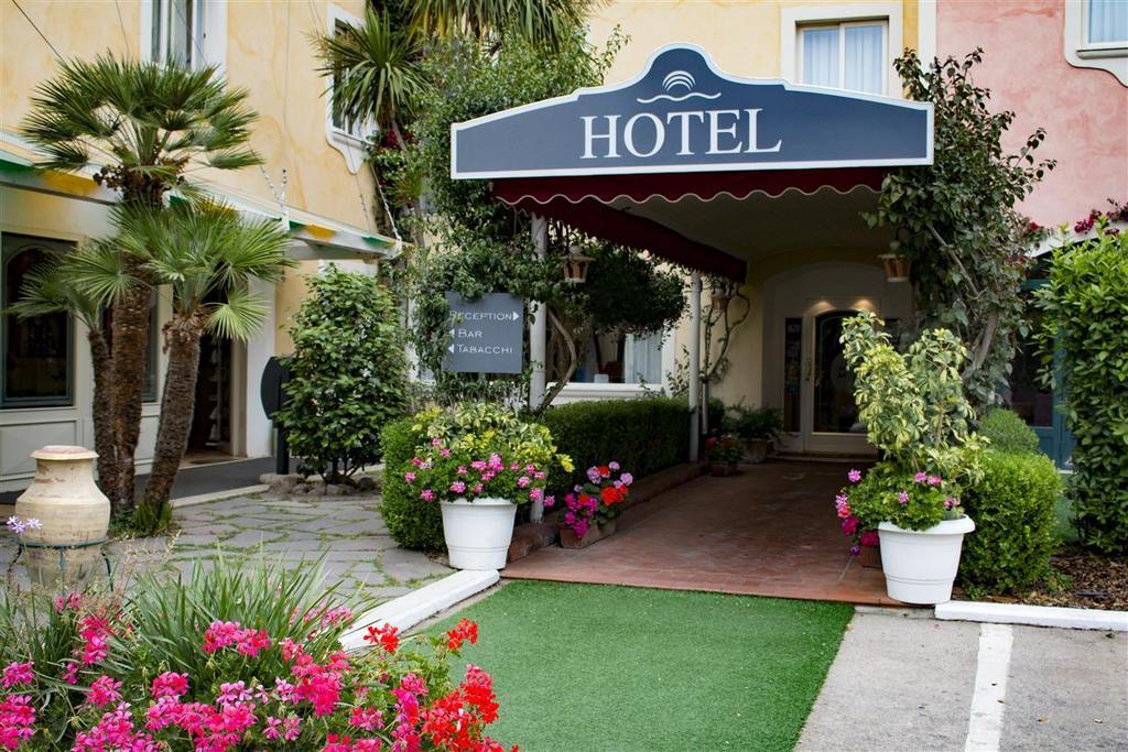 Hotel Mediterraneo Qualiano Eksteriør billede